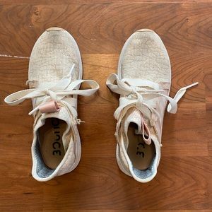 edge lux adidas tennis shoes